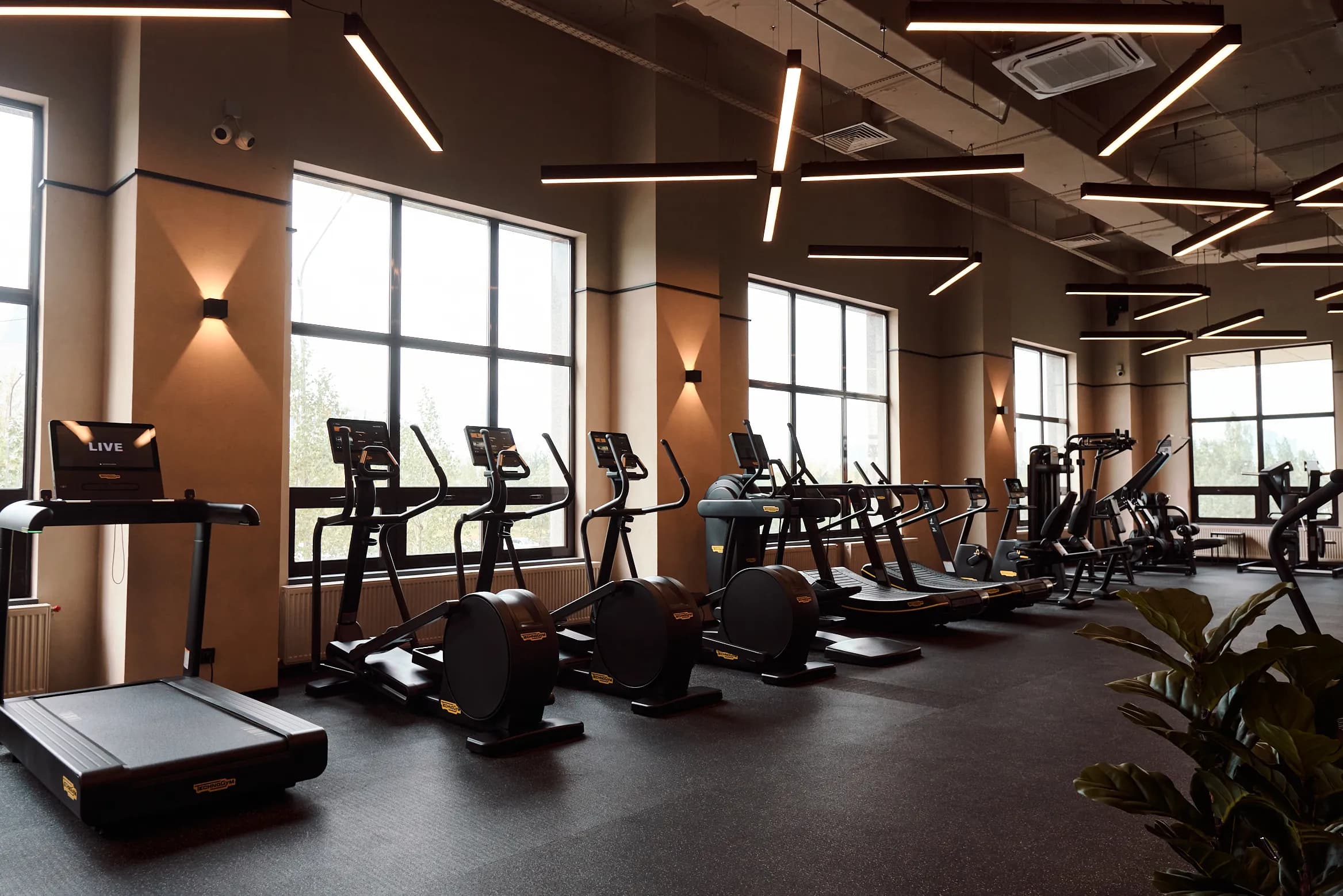 club-image