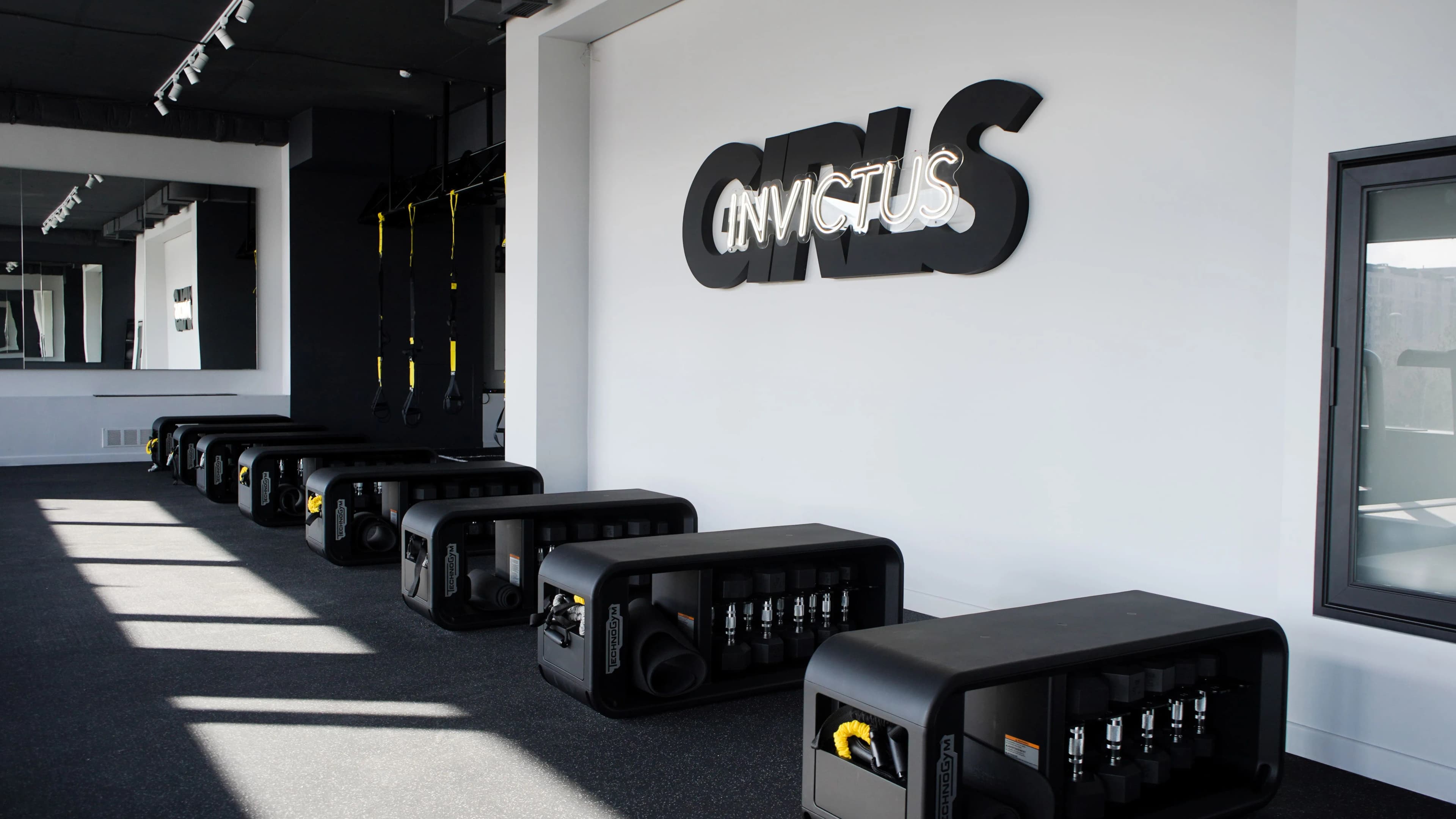 club-image