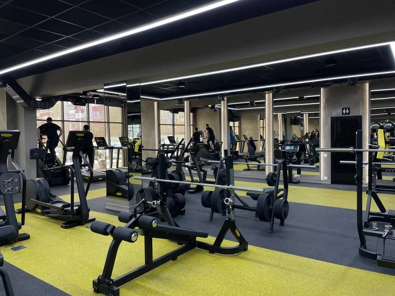 club-image